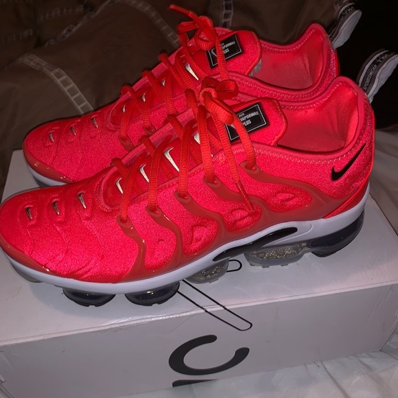 Air max plus crimson - Picture 2 of 3